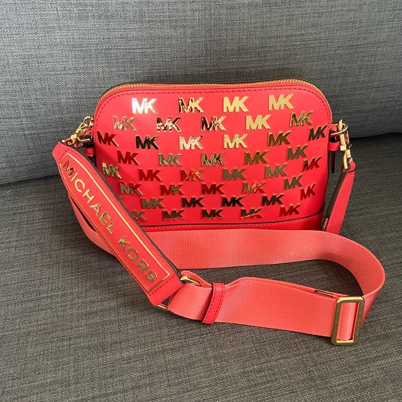 NWT MICHAEL KORS LEATHER JET SET CHARM LARGE DOME CROSSBODY BAG - Picture 6 of 11